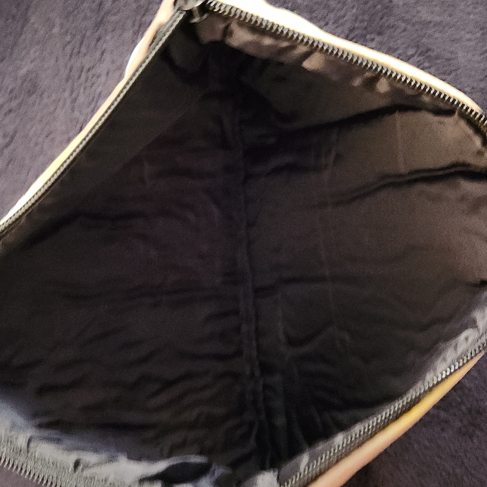 NEW- Cosmetic Bag, Storage Bag - Dogs - Picture 3 of 4